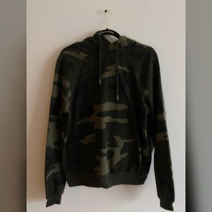 Camouflaged Hoodie jacket